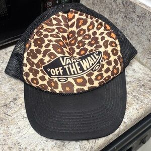Vans Leopard Pattern Black Trucker Hat